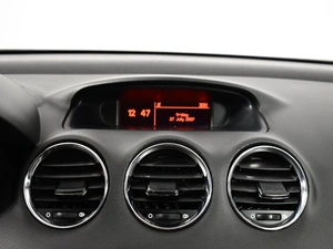 Хетчбэк Peugeot 308 2011 года, 645300 рублей, Казань