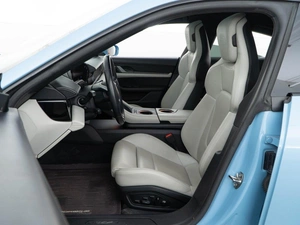 Седан Porsche Taycan 2021 года, 6498999 рублей, Москва