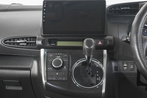 Минивэн Toyota Wish 2016 года, 1749000 рублей, Кемерово
