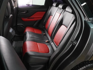 Внедорожник Jaguar F-Pace 2016 года, 3350000 рублей, Воронеж