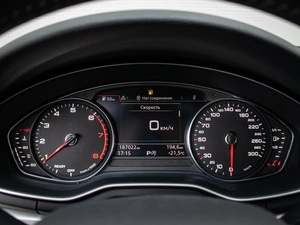 Седан Audi A4 2019 года, 2475000 рублей, Краснодар