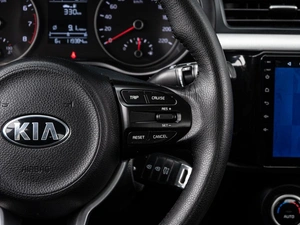 Седан Kia Rio 2018 года, 1320000 рублей, Краснодар