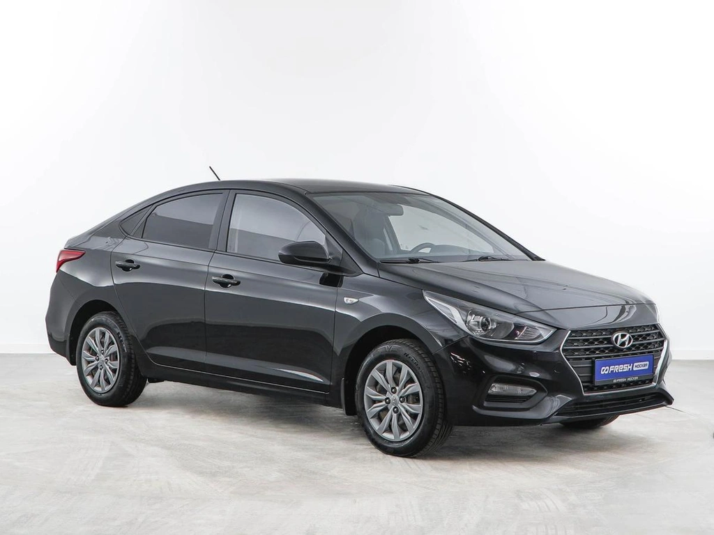 Седан Hyundai Solaris 2018 года, 1312444 рублей, Москва