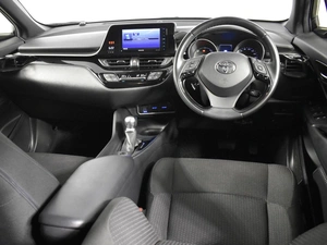 Внедорожник Toyota C-HR 2019 года, 1959900 рублей, Казань