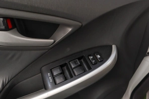 Лифтбек Toyota Prius 2010 года, 1089000 рублей, Челябинск