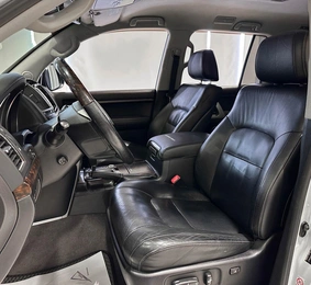 Внедорожник Toyota Land Cruiser 2012 года, 4177000 рублей, Красноярск