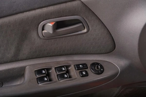 Седан Kia Rio 2007 года, 579000 рублей, Томск