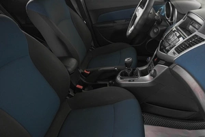 Хетчбэк Chevrolet Cruze 2012 года, 769000 рублей, Кемерово