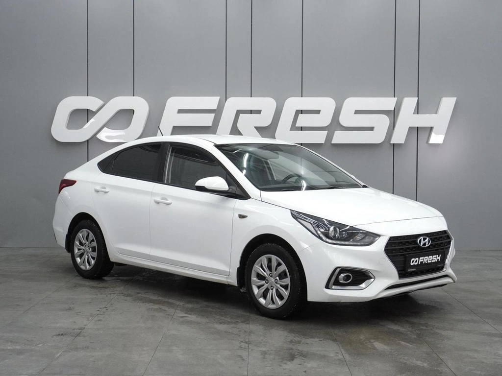 Седан Hyundai Solaris 2017 года, 999000 рублей, Воронеж