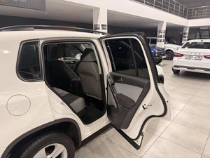 Внедорожник Volkswagen Tiguan 2011 года, 1135000 рублей, Орёл