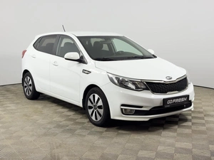 Хетчбэк Kia Rio 2016 года, 975200 рублей, Казань