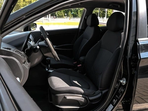 Седан Hyundai Solaris 2013 года, 899000 рублей, Волгоград