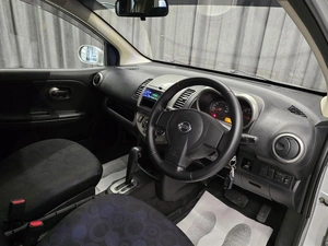 Хетчбэк Nissan Note 2005 года, 490000 рублей, Красноярск