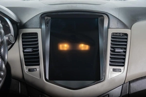 Седан Chevrolet Cruze 2011 года, 789000 рублей, Томск