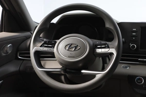 Седан Hyundai Elantra 2021 года, 1909000 рублей, Новосибирск