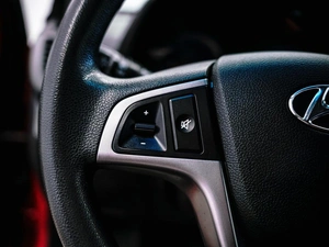 Седан Hyundai Solaris 2015 года, 915000 рублей, Красноярск