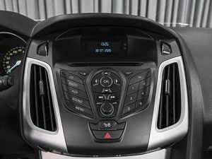 Хетчбэк Ford Focus 2013 года, 829000 рублей, Ставрополь