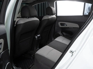 Хетчбэк Chevrolet Cruze 2012 года, 699000 рублей, Волгоград