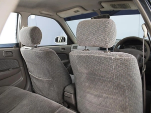 Седан Toyota Corolla 1996 года, 267777 рублей, Омск