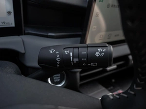 Внедорожник Toyota RAV4 2026 года, 4230000 рублей, Краснодар