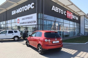 Хэтчбек Volkswagen Golf Plus 2008 года, 730000 рублей, Мирное