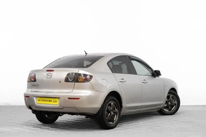 Седан Mazda 3 2007 года, 499000 рублей, Барнаул