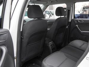 Внедорожник Skoda Yeti 2011 года, 999000 рублей, Волгоград