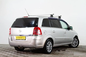 Минивэн Opel Zafira 2011 года, 529000 рублей, Сургут