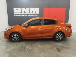 Седан Kia Rio 2021 года, 1690000 рублей, Курск