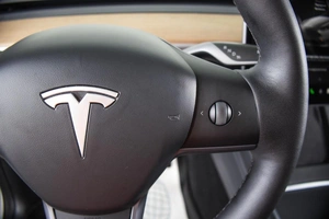 Внедорожник Tesla Model Y 2022 года, 4199000 рублей, Пермь