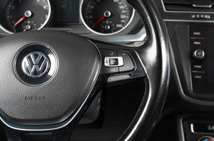 Внедорожник Volkswagen Tiguan 2019 года, 2159000 рублей, Тюмень