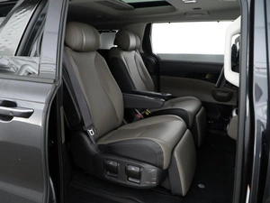 Минивэн Kia Carnival 2024 года, 6893055 рублей, Москва