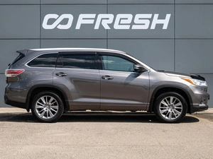 Внедорожник Toyota Highlander 2014 года, 2970000 рублей, Краснодар