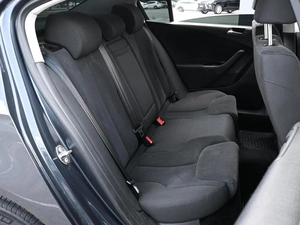 Седан Volkswagen Passat 2007 года, 610000 рублей, Волгоград