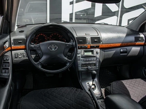 Седан Toyota Avensis 2007 года, 770000 рублей, Краснодар