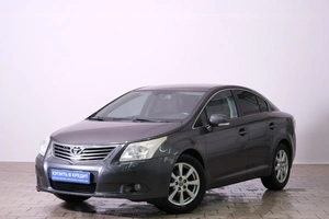 Седан Toyota Avensis 2009 года, 1179000 рублей, Омск