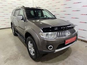 Внедорожник Mitsubishi Pajero 2011 года, 1440000 рублей, Красноярск