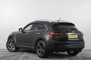 Внедорожник Infiniti QX70 2015 года, 2859000 рублей, Кемерово