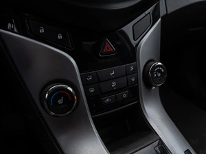 Седан Chevrolet Cruze 2010 года, 770000 рублей, Волгоград