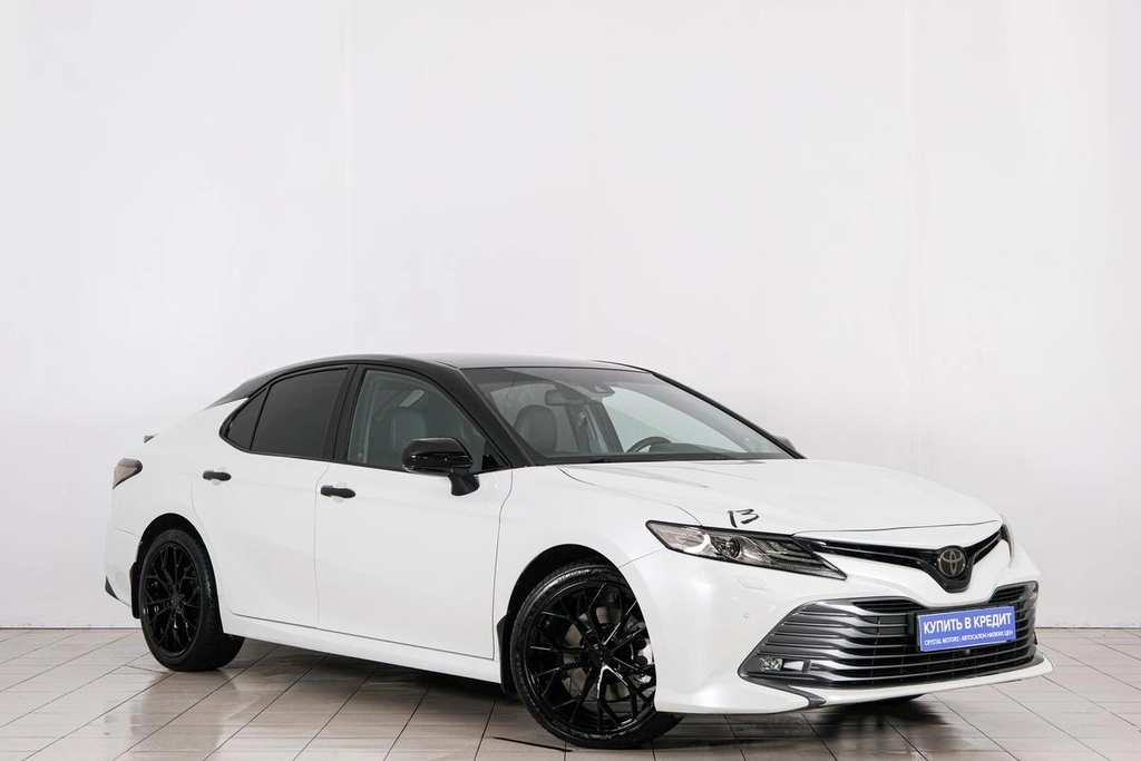 Седан Toyota Camry 2020 года, 3599000 рублей, Красноярск
