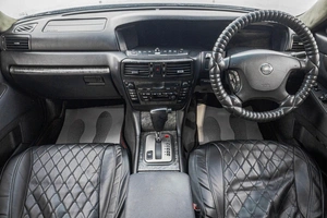 Седан Nissan Gloria 2002 года, 649000 рублей, Барнаул