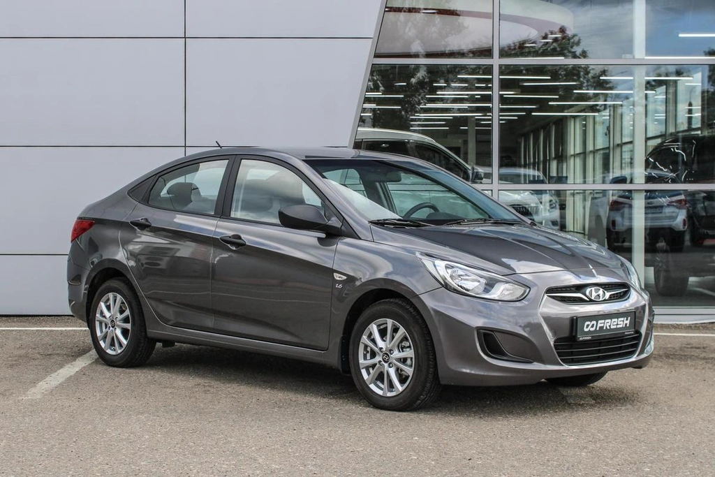 Седан Hyundai Solaris 2013 года, 1370000 рублей, Ярославль