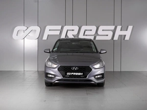 Седан Hyundai Solaris 2018 года, 1362000 рублей, Красный Пахарь