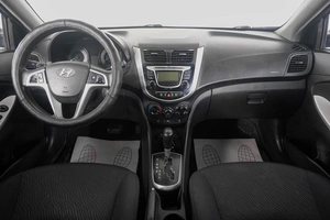 Седан Hyundai Solaris 2013 года, 839000 рублей, Кемерово