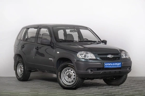 Внедорожник Chevrolet Niva 2013 года, 589000 рублей, Томск