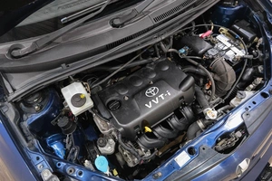 Хетчбэк Toyota Ist 2005 года, 499000 рублей, Новокузнецк