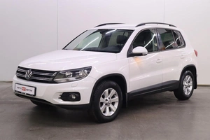 Внедорожник Volkswagen Tiguan 2013 года, 1375000 рублей, Брянск