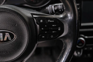 Хетчбэк Kia Rio X-Line 2019 года, 1699000 рублей, Новокузнецк