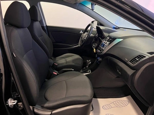 Хетчбэк Hyundai Solaris 2015 года, 999000 рублей, Красноярск