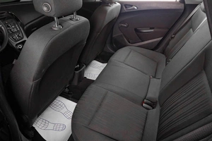 Хетчбэк Opel Astra 2012 года, 999000 рублей, Тюмень